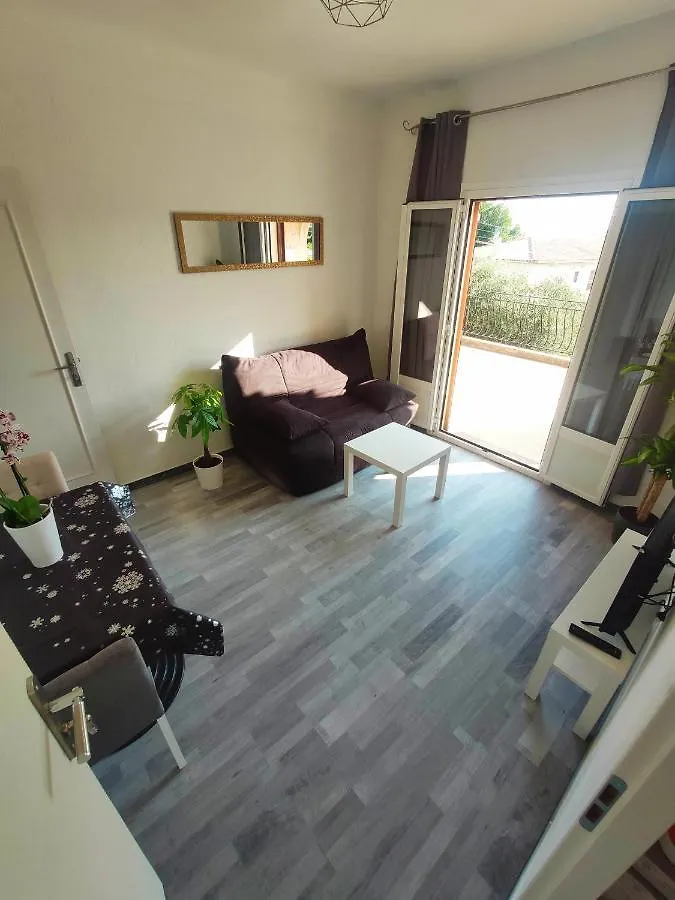 Les Studios Des Mandariniers Cagnes-sur-Mer Apartment